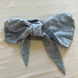 Strapless crop top perfect for summer!